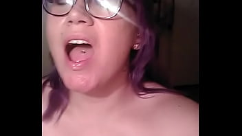 Make that pussy purr