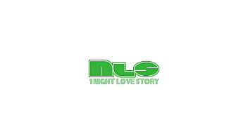 サイバーな雰囲気を演出する蓄光塗料がついたプレイ用アイマスク サイバーな雰囲気を演出する蓄光塗料がついたプレイ用アイマスク