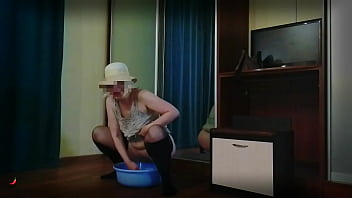 Milfa felt the trick with her holes