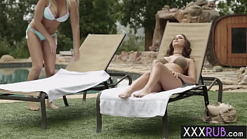 Sexy babes licked wet pussies