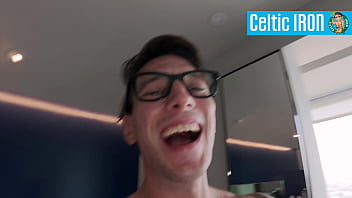 Pov my millionaire boss fucks me in his penthouse i love his big cock alexa chains