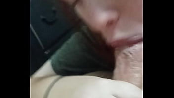 She sucks she rides its shortstopp