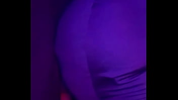 He was passin through on his way to denver made a pitstop at let me suck that meat off the bone he moaned the whole