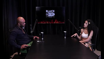 Deu pra um pau grande e grosso não fez sexo anal se masturba transar na casa do amigo foi louco e a sg bibi hourani watch sheer red