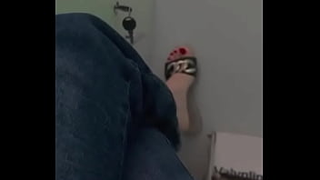 Manos hermosas y pedicure