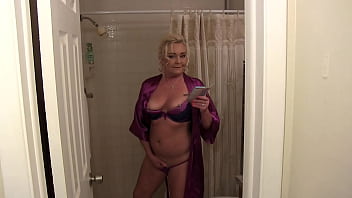 She really makes fantasy phone sex count