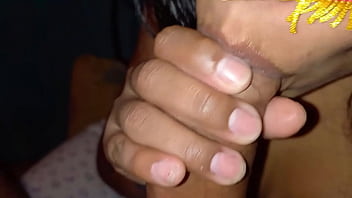 Esta mujer le encanta chuparme la polla Esta mujer le encanta chuparme la polla