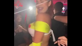 Es hora de una buena paja Es hora de una buena paja