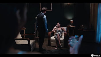 Frozen lesbian sex coco bae gets time stopped and fucked by horny brunette