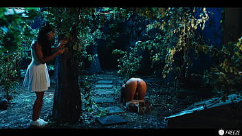 Frozen lesbian sex coco bae gets time stopped and fucked by horny brunette