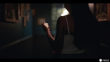 Frozen lesbian sex coco bae gets time stopped and fucked by horny brunette