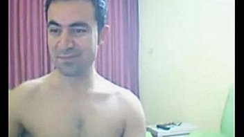Turkish Guy Jerking On Webcam thumbnail