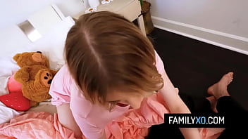 Petite teen stepdaughter fucks with her stepdad just to get her phone back