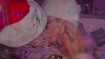 Merry christmas first present i have for you today is maegunz and i in our new hot release with luckeem