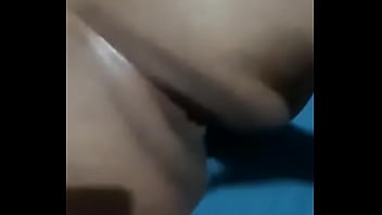 Se prepara para ser penetrada