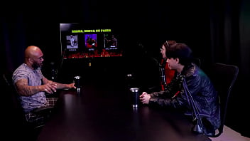 Se exibiu de lingere depois de responder em quem mama senta e passa yastrixx & dixon watch sheer red Se exibiu de lingere depois de responder em quem mama senta e passa yastrixx & dixon watch sheer red