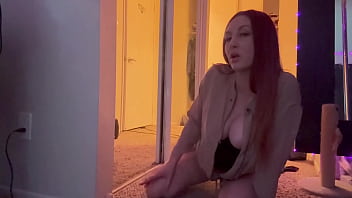 European stepmom artemisia love showing her hot body and showing her long legs