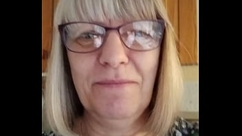 Sneaky wank in kitchen at mummy's