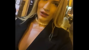 Ce soir je sors et toi que fais tu