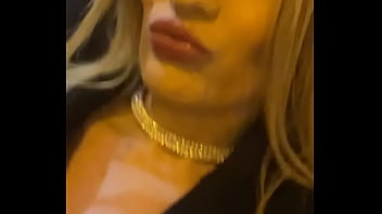 Ce soir je sors et toi que fais tu