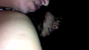 Me culeo a mi prima en su cumpleaños le doy una buena montada