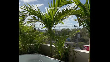 La vue vous plaît mes coquins