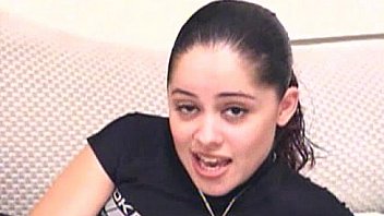 Latina Gf Age 19 Height 4'10 Horny Amateur Coed Masturbation thumbnail