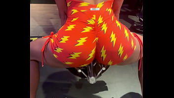 A meta é ficar cada dia mais gostosa para vocês e para os machos que eu saio