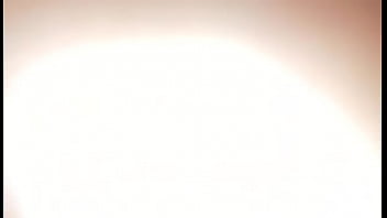 Disfrutando y terminando en chorro