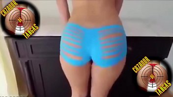 ✤ sexy chica bailando para webcam en minifalda ✤ hd