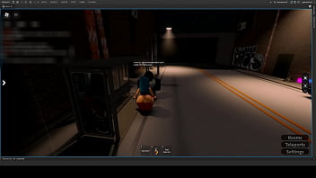 Chica estaba perdida en la noche y se fue follada por un hombre que viene a ayudarte