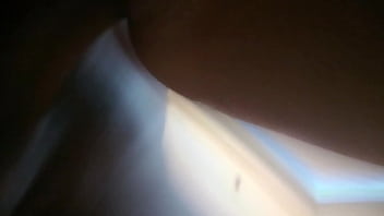 Ficou me provocando na banheira