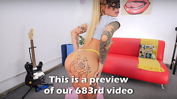 Beautiful petite babe has puffy mouthlips and perfect ass