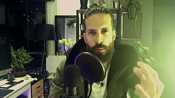 This isn’t just bondage—it’s an unapologetic exhibition of domination