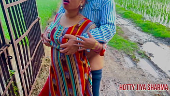 Outdoor risky sex with indian bhabhi doing pee and filmed by her husband Outdoor risky sex with indian bhabhi doing pee and filmed by her husband