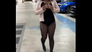 Mes bbs j'ai eu quelques jours chargés pas de sexe mais du déplacement de