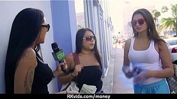 Amateur girl likes to suck cock for cash 3