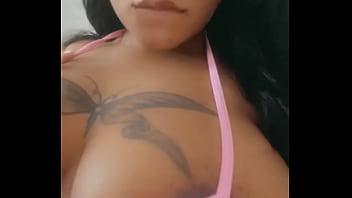 ça va mes swamers désolé en ce moment c’est le déménagement je suis pas