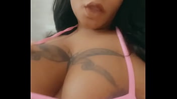 ça va mes swamers désolé en ce moment c’est le déménagement je suis pas