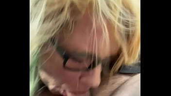 Homemade video of a streetwalker giving head and sucking the nut off a guy's dick