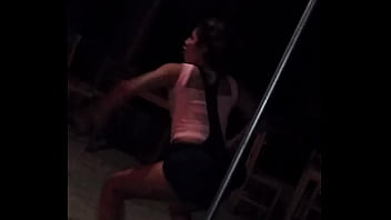 Me encanta como baila