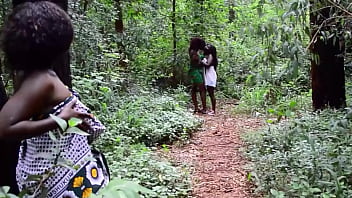 Amateur ebony teen lesbians scissoring & sucking big clit in wild homemade sex tape