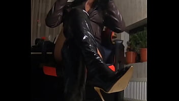 “hands off just watch me cum in leather while you beg for permission ”boots gloves tight skirt & a soake