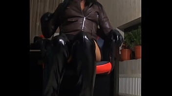 “hands off just watch me cum in leather while you beg for permission ”boots gloves tight skirt & a soake