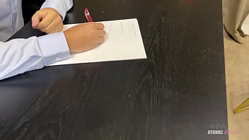 Slutty wife takes a facial to get the job