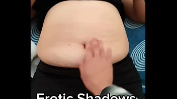 I cum in a milf's belly button