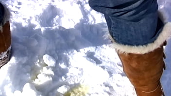 On our ski vacation i strip and pee in the snow