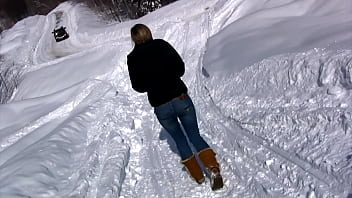 On our ski vacation i strip and pee in the snow