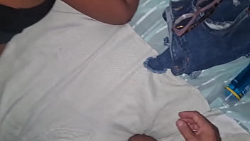 Acordei tomando no cuzinho