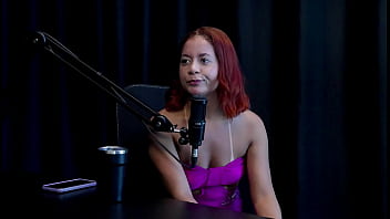 Não mostrava o rosto no começo colocou um pepino no cu não gosta de sexo na buceta e foi desafiada a bruna ferrari watch sheer red